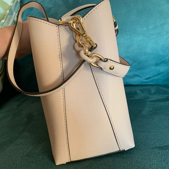 Blush Michael Kors purse - Picture 4 of 8